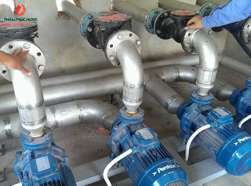 Máy bơm bị rò rỉ hoặc không mồi được nước